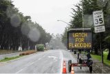 2 dead after floodwaters rise in Northern California