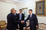 Leader’s advisor meets with Chinese envoy to Iran