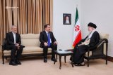 Leader receives Iraqi PM Al Sudani for a meeting