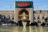 Pilgrims visit Mashhad on Imam Al-Jawad birth anniversary