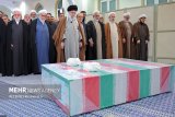 Ayatollah Khamenei leads prayers over martyred judges bodies