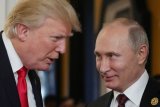 Trump hopes to meet with Putin 'very soon'