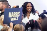 Pop star Lizzo brings star power to Detroit for Harris