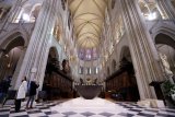 Notre Dame reopens after five-year refit