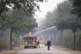 North and South Carolina: Crew battle wildfires amid dry conditions