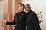 Oscars: Stars gather as 'Anora,' 'Conclave' vie for top prize