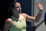 Australian Open: Emma Navarro credits billionaire dad for stamina