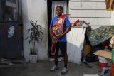 Discouraged from boxing, Ghanian is country's first female world champ