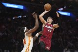 NBA: Heat handle Hawks to gain split of two-game series