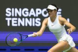 Emma Raducanu clings to positives after early Singapore Open exit