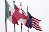 Trump says Canada, Mexico tariffs moving 'forward' on schedule