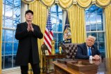 Trump says media cannot drive wedge between himself, Musk