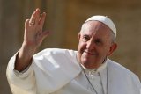 Hospitalized pope no longer in critical condition — Vatican source