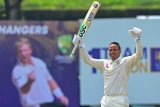 Khawaja's maiden double ton puts Australia in command of first SL Test