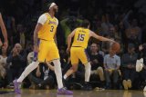 NBA: Anthony Davis leads Lakers to season opening win over Wolves