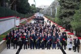 Diplomatic corps representatives visit Alley of Martyrs