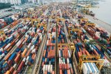 Azerbaijan's foreign trade volume declines in first eleven months of 2024