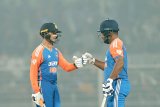 2nd T20I Live: Huge Blow For India As Batter With 200 Strike Rate Departs