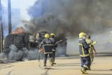 11 killed in Gasoline truck explosion in Uganda