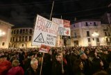 Thousands protest over Spain flood response