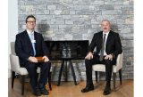 President Ilham Aliyev meets with CEO of OliverWyman Group in Davos (PHOTO)