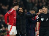 Man Utd players 'fighting' for jobs, says Amorim