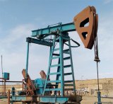 Azerbaijani oil price moves down