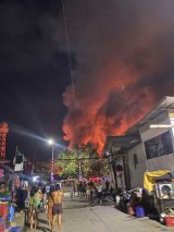 Firemen put out Estancia-Ibabao, Mandaue blaze in 1 hour