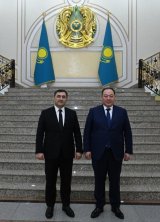 Kazakhstan, Azerbaijan focus on developing humanitarian and political ties