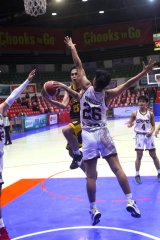 CESAFI: Clutch Neon Chavez leads USPF Panthers to epic comeback win over CRMC