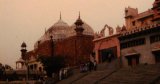 SC extends stay on survey of Mathura’s Shahi Idgah mosque