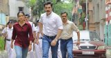 Watch: Prosenjit, Jeet, Parambrata Chatterjee in ‘Khakee: The Bengal Chapter’