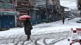 Snow returns to Kashmir, easing worries of farmers, business class