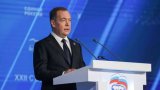 ‘Middle finger’ to Trump: Medvedev comments on Zelensky’s Putin insult