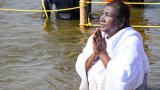 Mahakumbh: President Murmu takes holy dip at Sangam