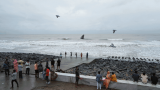 Cyclone Dana's landfall keeps Odisha govt on alert, 3.5 lakh evacuated; PM Modi reviews preparedness