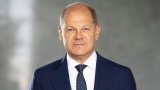 Olaf Scholz calls for unified European arms industry to drive major projects