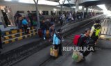 Terapkan Keberlanjutan, KAI Ganti Bantalan Rel Kayu ke Sintetis