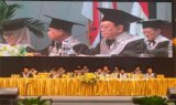 Kado 50 Tahun, Ketua STIE Trisakti Mewisuda 941 Wisudawan