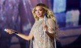 Beyonce Gandeng Putrinya Blue Ivy Tampil di Halftime NFL