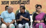 Arvind Kejriwal, Atishi, Manish Sisodia Trail In Early Leads